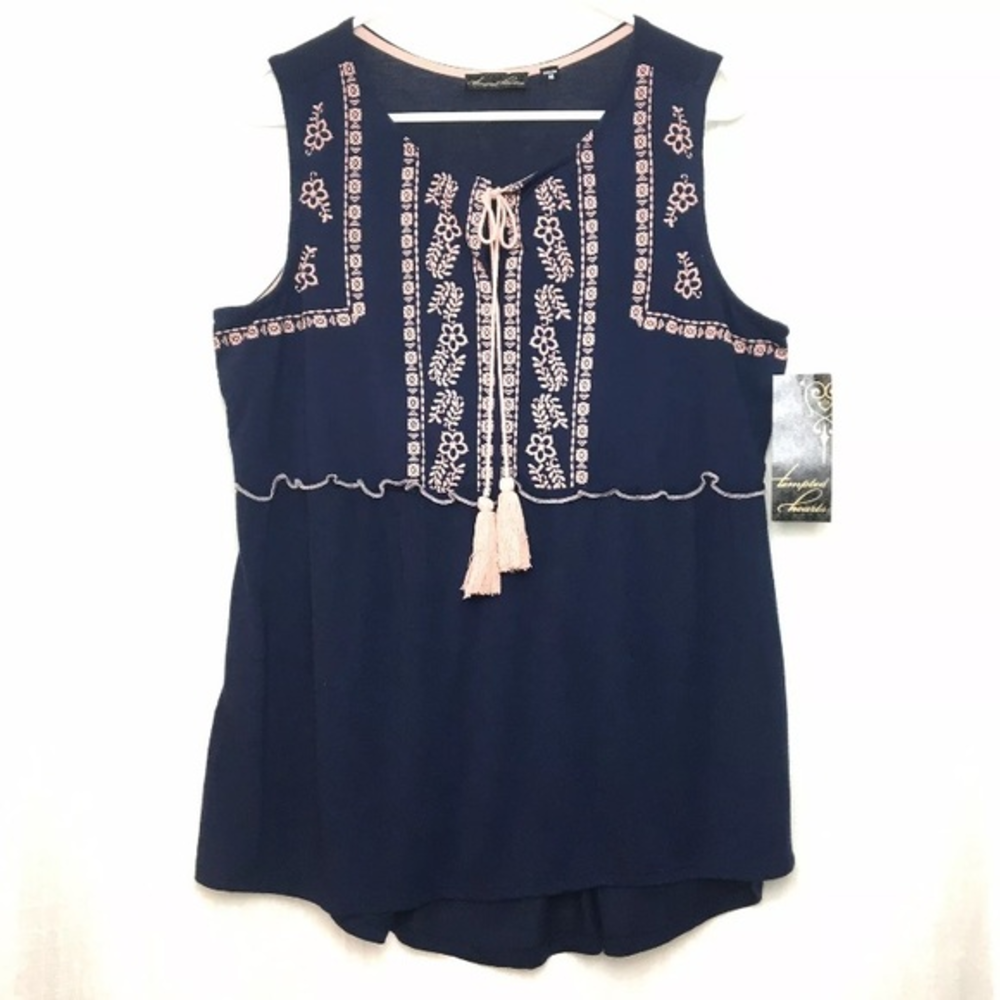 Tempted Hearts Blouse Peasant Keyhole Tie‎ Tassels